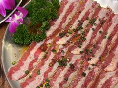 -明洞阿姨·韩式酱蟹烤肉·创意料理(三元桥店)