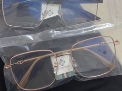 -中国丹阳眼镜城
