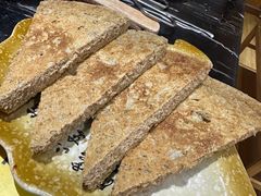 青稞饼-宏宏无烟石板烧烤