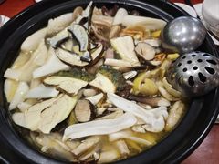 -菌之家·专业纯野生菌火锅·特色炒菌