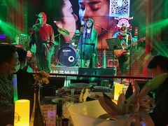 -胡桃里乐队酒馆(三阳路店)