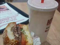-The Habit Burger Grill 哈比特汉堡(爱琴海店)