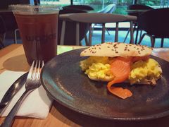 三文鱼鸡蛋牛油果三明治-Wagas沃歌斯(大学路店)