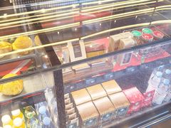 -星巴克臻选(上海虹桥新天地三店)