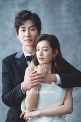 -雪中彩影婚纱摄影·微光艺术中心