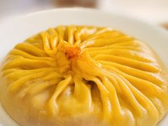 大粒皇金沙蟹粉灌汤包-苏小柳点心·手作小笼包(新街口分院店)