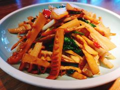 -中8楼风尚云南菜(颐堤港店)