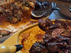 -八府香鸭·啫啫煲(华山路店)