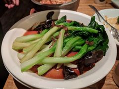 -新白鹿餐厅(银泰西湖文化广场店)