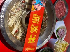 -谭鸭血老火锅(万象九宜城店)