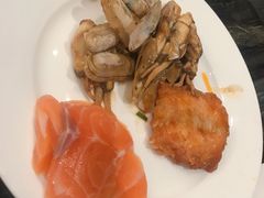 三文鱼-东方红海鲜百汇(国际大厦店)