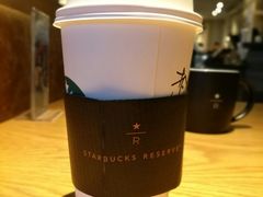 -星巴克(武康路店)