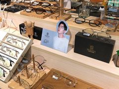 -Trend1881视光·蔡司视觉(领展广场店)