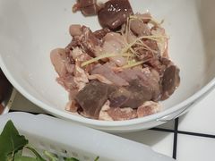 -领鲜现切猪杂火锅(番禺桥南店)