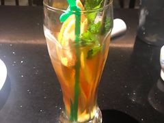 红西柚水果茶-老头儿油爆虾·知味杭州(爱琴海购物中心)