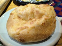 米德特色奶酪包-米德维奇俄式西餐厅(西六道街店)
