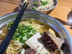 牛排汤面-达道武仔牛肉店(广达路店)