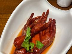 婆婆卤鸡爪-外婆私房菜(新亚百货店)