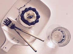 -UNI UNI(环亚凯瑟琳店)