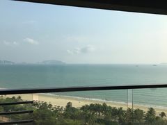 -三亚湾海居铂尔曼度假酒店