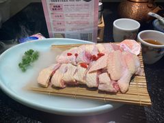 -得意咚瓜·顺德鱼生·冬瓜火锅(深圳首店)