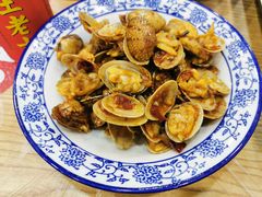 -江城燕子大排档(江汉路步行街店)