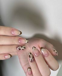-桃色美甲沙龙