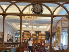 -秘密旅行Bonjour(黑金冠 江南西店)
