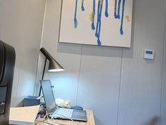 -汉庭优佳(上海娄山关路地铁站店)