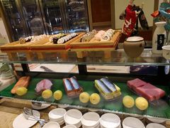 -大中华希尔顿酒店-念自助餐·嗨啤·小龙虾