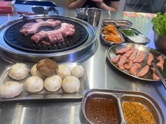 -哈哈碳都·牛肋条无限自助烤肉(宝龙店)