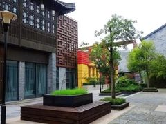 -扬州东关街文昌阁桔子水晶酒店