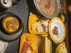 -牛New寿喜烧(虹桥新天地店)