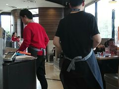 -必胜客(上海新南方商城PH店)