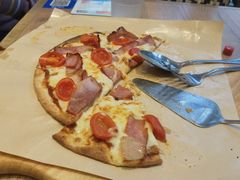 -玛格萝妮比萨屋(四平店)