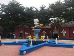 -史努比缤纷世界