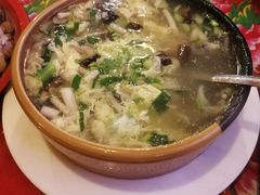 -闯关东东北农家菜(崂山石老人店)