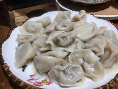 -东来菜馆•手抓海鲜家常菜•海鲜锅贴(鸽子窝店)