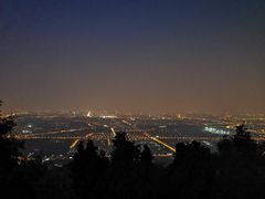 -鬼笑石后山停车场