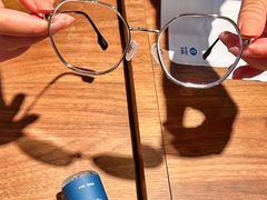 -LensCrafters亮视点·OAKLEY精选(静安嘉里中心店)