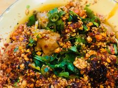 -拈签一笑黄牛肉辣卤串串