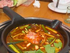 -黔三一夺夺粉酸汤火锅(百信店)