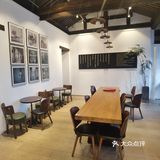 饭后闲逛,茶鱼乘凉