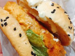 菠萝鸡腿堡餐-德克士(前门店)