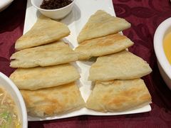 饼夹肉-聚友居酒楼