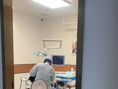 -武汉仁爱口腔(光谷店)