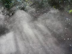 -腾冲洞山温泉村