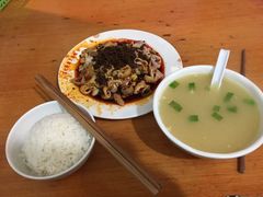 -温记府廟豆汤饭·始于1955年(海椒店)