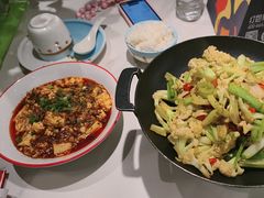 -川人百味(金安中央大街店)