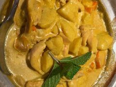 椰香砂锅咖喱鸡-避风塘·金牌店·夜宵(金玉兰店)